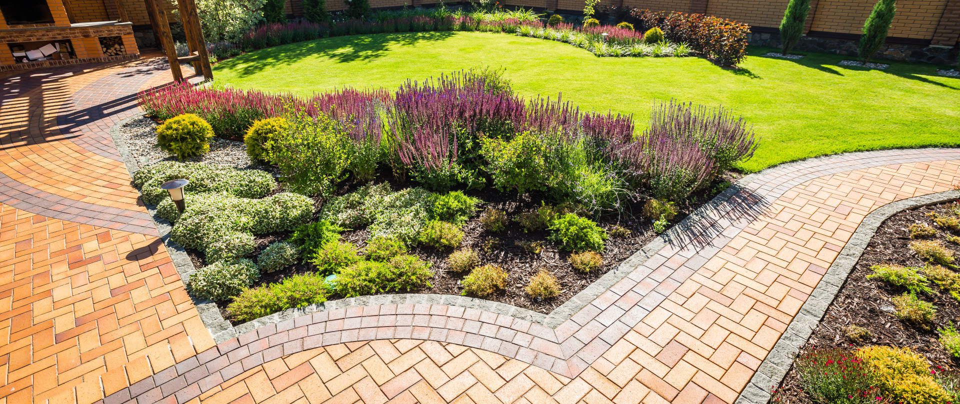 Frontyard & Backyard Makeovers